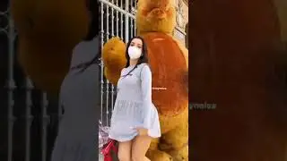 chica enseña los calzones Tik tok