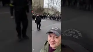 Вас ждут в каждом городе, естественно с цветами! 