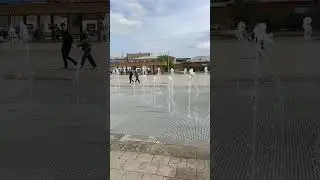 Фонтан на площади запустили.