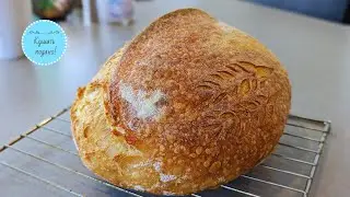 Fluffy sourdough bread. The recipe is suitable for beginners.