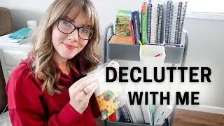 HOMESCHOOL DECLUTTER WITH ME | Organize my homeschool space with me