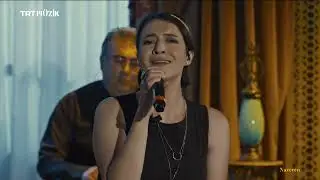 Ezgi Köker / Bırakma ellerimi bırakma yalnız beni