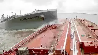 Biggest Ship Collisions and Mistakes Caught On Camera !