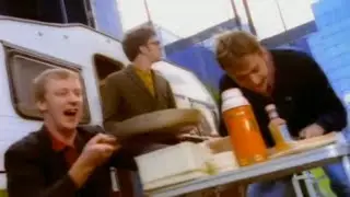 Blur - Sunday Sunday (Official Music Video)