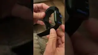 Wristcam turns the Apple Watch into a camera!