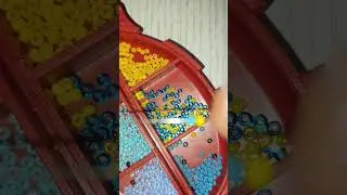 Патріотична каблучка з бісеру 
