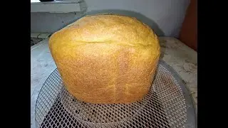 Хлеб с кукурузной и ржаной мукой в хлебопечке.