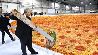 Worlds Largest Pizza...