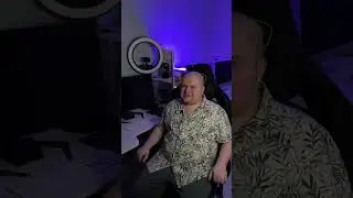 Купил себе новое кресло за донат!