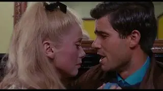 Dou Genevieve Guy - Danielle Licari, José Bartel ("Les parapluies de Cherbourg")