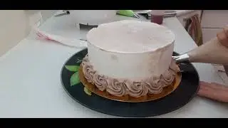 Шоколадный торт с розами🌹🌹🌹
