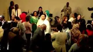 اسيا مدني ... حفل عيد الاستقلال 2014 واغنية البارده لينا