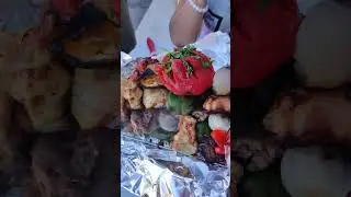 Подарок от шеф повара в центре Хургады на улице Шератон..