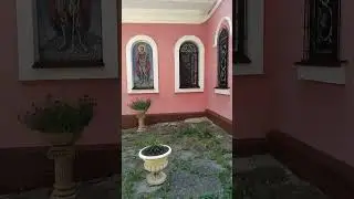 Красивые храмы и святые источники в Топловском монастыре в Крыму