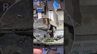 В Steam deck попал осколок от взрыва снаряда.  