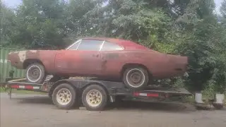 Take a tour of our Mopar shop with us