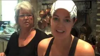 Paula Deen Cooks Breakfast - Get Cookin' with Paula Deen