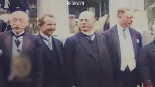 Mustafa İsmet İnönü - Paparazzi