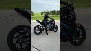 BMW in a Catsuit🐈‍⬛