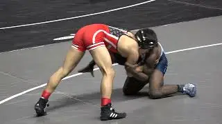 COLLEGE WRESTLER