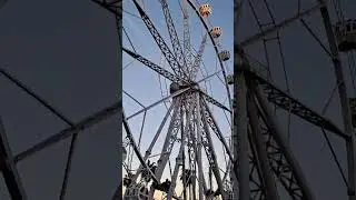 Скоростное колесо обозрения Барселона.