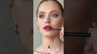 БЮДЖЕТНЫЙ сексуальный красный блеск divage 08