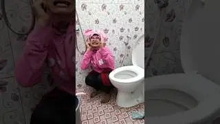 NAKUTIN ADEK DI KAMAR MANDI | TIKTOK KOCAK NURRAYNI25 #komedi #drama