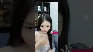 bigo satin cewek cantik dan seksi pakai baju tidur bikin gemes