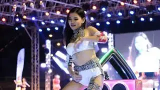 Thailand motor show with coyote (3) 4k - 28/03/2019