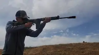 Halbek Device on a FN FAL