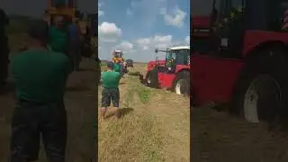 Неудачная попытка вытаскивания застрявшего трактора RSM 3575 из болота)
