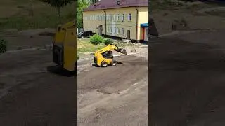 Мини погрузчик ANT 1000.01 с ковшом колёсный. Асфальтирование укладка асфальтной крошки