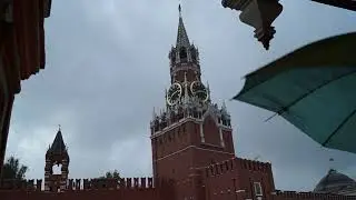 ПРОСТО ЧЕРВЕНИЯТ ПЛОЩАД/JUST RED SQUARE