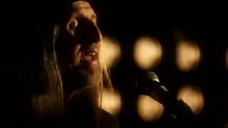 The Doobie Brothers - Far From Home (Official Music Video)