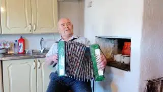 Не выбирай красивую! Поёт Вася Попов. Кино Вась.