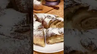 Калач к чаю на закваске с заварным кремом