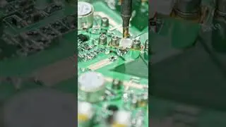 SMD Soldering Techniques | #solderinghack #smd #shorts