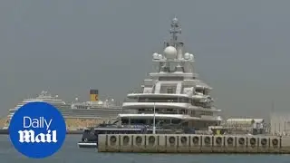 Russian tycoon Farkhad Akhmedov wins back $400 million yacht