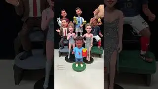 Shaking with Joy ：A Group of Adorable Bobbleheads!