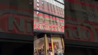 Do you like the Nintendo store in New York?🗽 