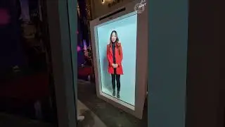 Hologram 3D Box : Looks so real 3d hologram ad boxes