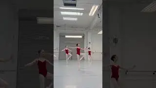 How we do Sissonne Simple Combination in Center - Vaganova training in California #dance #ballet