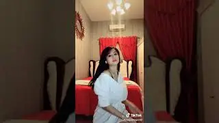 Kak cantik pake baju putih ..colmek