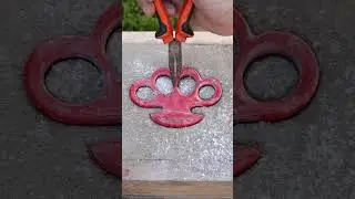 Melting Bronze Dust into Knuckle Duster