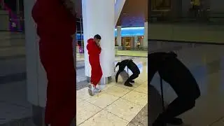 Парень попросил его научить делать мостик стоя🔥😏 