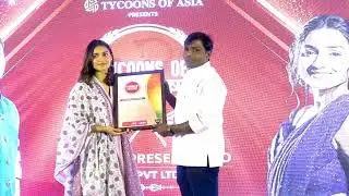 Tycoons of Maharashtra Award Winner | Mr. navnath darekar recived award from actoress Hruta Durgule