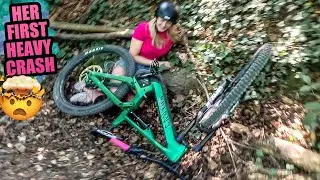 SHE HAD HER FIRST HEAVY MOUNTAIN BIKE CRASH!