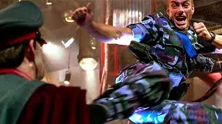 Guile irrompe nel quartier generale di Bison | Street Fighter - Sfida finale | Clip in Italiano