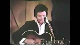 I Ride An Old Paint/Streets Of Laredo (1979) - Johnny Cash