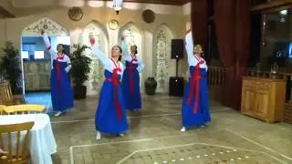 Корейский танец 